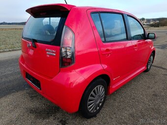 Daihatsu Sirion II 1.5 Twin Cam 16V SPORT - 5