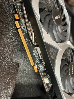 Grafika AMD Radeon RX 6600 MSI Mech 2X v perfektním stavu - 5