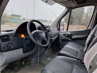 Mercedes benz - sprinter 2.2 CDI 6 míst - 5