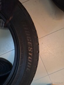 Zimní pneu bridgestone 235/50/17 - 5