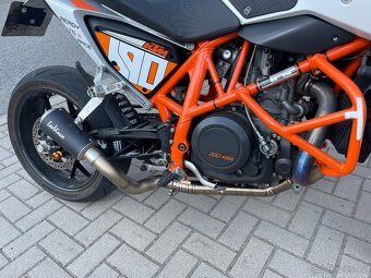 KTM duke 690 - 5