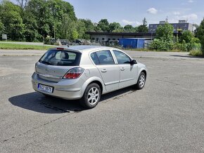 Opel Astra H 1.6i NOVÁ STK - 5