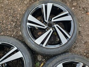 alu kola Volkswagen 5x100 7x18 et39 r18 - 5