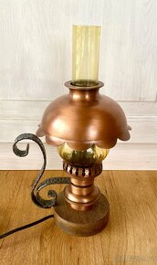 Stará krásná měděná lampa ve stylu petrolejky - 5