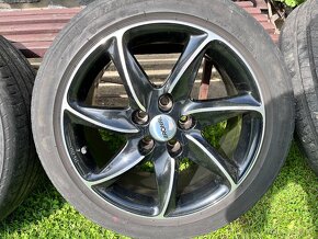 Prodám komplet kola 235/45 R17, 5x112 - 5