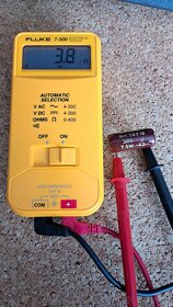 FLUKE 7-300 Kapesní multimetr (multitester) pro silnoproud - 5