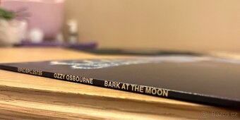 Ozzy Osbourne- Bark At The Moon - 5