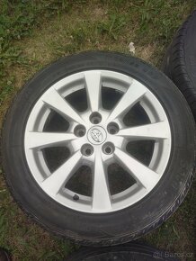 Alu kola Avensis 17"originál - 5