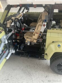 LEGO 42110 Technic - Land Rover Defender (bez krabice) - 5