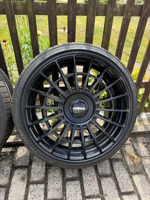 5x112 R20 Rotiform LAS-R 225/35/20 8,5J ET45 - 5