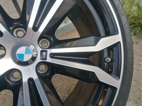 Alu sada=5x112 =orig.BMW M= s pneu=225/40 R20 - 5