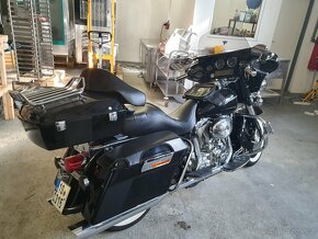 Harley Davidson Electra Glide - 5