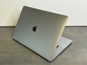 Macbook Pro 15" 2017 SG i7 / 16GB / 512GB - 5