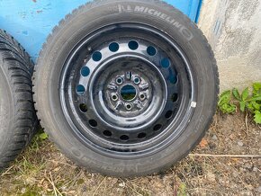 205/50 r16 michelin  zimní+ plechy 5x100 - 5