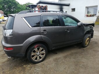 +Mitsubishi Outlander 2.2 DID - 5