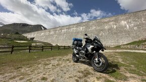 Bmw 1250 GS Triple Black model 2022 Excelentni Stav. - 5