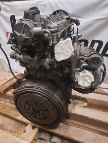 Motor renault  2.2dT 83KW - 5