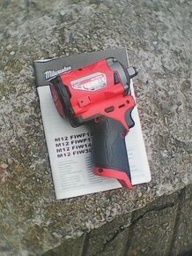 Milwaukee M12 FIWF12-0 AKU razovy utahovak 339Nm - 5