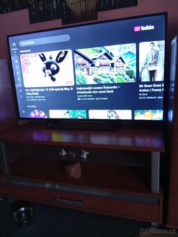 Televize  4K ULTRA HD SMART 55" 139cm s DO. Hisense - 5