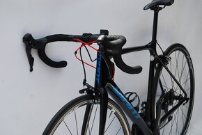 Giant TCR Carbon 2022 - 5