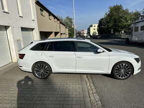 Skoda superb 2.0 tsi, dsg, L&K, ČR, panorama, tazne - 5