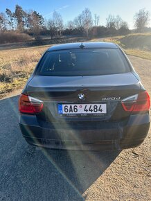 BMW e90 320d - 5