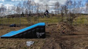 FMX, BMX, MTB, snowboard, pitbike Airbag nafukovací dopad - 5