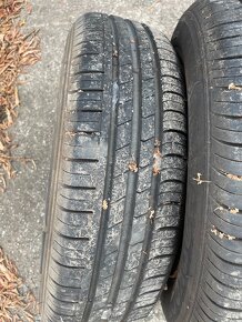 Letní pneu 165/70 R14 s ráfkem na Škoda Fabia - 5