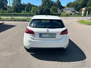 Peugeot 308 1.6hdi 68kw 236Tkm r.v.2014 top stav serviska - 5