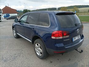 Volkswagen Touareg - 5