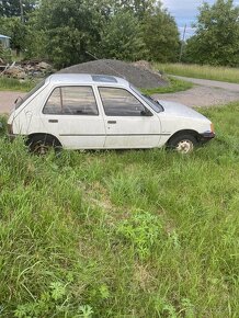 Peugeot 205 - 5