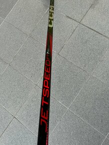 CCM JETSPEED FT7 Pro, levá, P29 a P28, flex 75 a 85 - 5