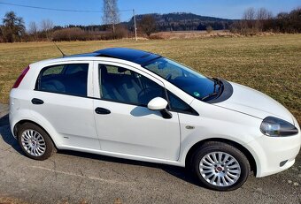 Fiat Grande Punto 1.2 - najeto pouze 74000 km, panorama - 5