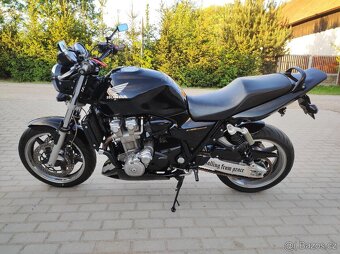 Honda CB1000r , 2009 , pěkný stav - video, mohu dovézt - 5