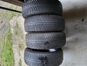 235/60/18 zimní pneu R18 Michelin - 5