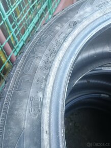 225/45r17 - 5