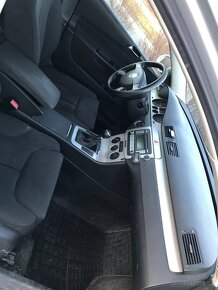 Volkswagen Passat 1.9 TDI 77Kw - 5