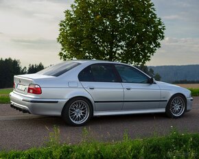 Bmw e39 525i - 5