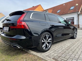 VOLVO V60 T5 INSCRIPTION. SER.jen VOLVO - 5