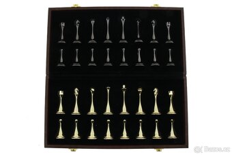 Luxusní šachový set kůže a kov s magnetickými figurkami - 5