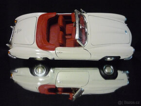 Mercedes Benz 190SL Maisto 1/18 - 5