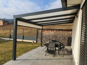 Pergola montovaná hliníková 4x3m s polykarb.a zastíněním - 5