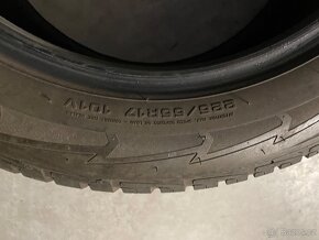 Zimní 225/55/17 Goodyear - 5