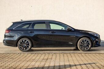 Kia Ceed SW 1.6 CRDi First Edition Manual - 5