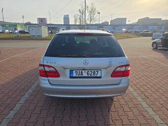 Mercedes-Benz E 320 CDI Combi (W211) - 5