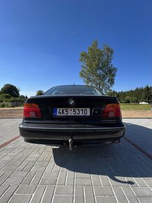 BMW 523i e39 - 5