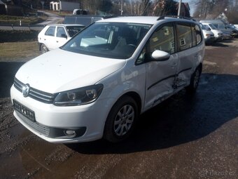 VW Touran 1T3 1.6TDI 77kW havarovaný - 5