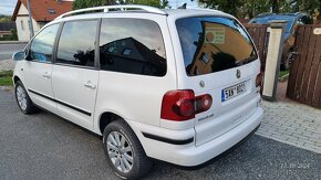 VW Sharan  1,9TDi  85 kW  model 2009 - 5