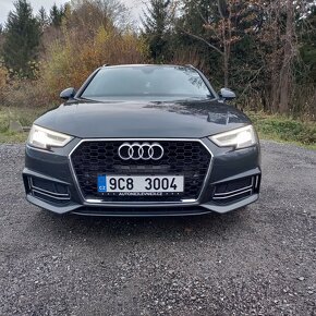 Audi A4, KRÁSNÁ,MAX VÝBAVA,MANUÁL,CENA - 5