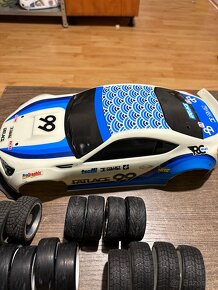 Rc 1/10 karoséria Subaru, pneumatiky - 5